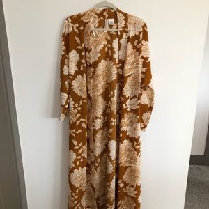 Mimi Chica floral kimono